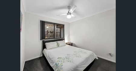 For Lease: Spacious & Stylish Home in Prime Park Ridge Location - Photo 3