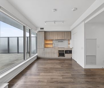 For Lease - 28 ANN Street Unit# 909, Mississauga, Ontario - Photo 4