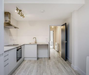 2 bedroom apartment to rent - Photo 6