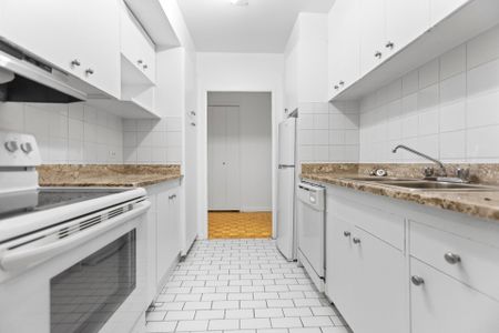 5320 Av. MacDonald, Côte-Saint-Luc, QC H3X - Photo 4