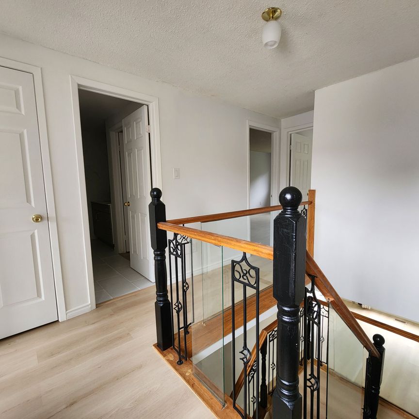 For Lease - 3079 Fifth Line Unit# UPPER, Mississauga, Ontario - Photo 1