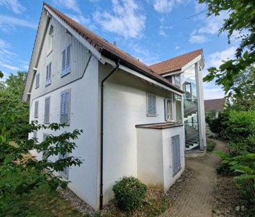 Living in the attic - Photo 4