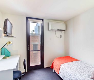 111/24 Barkly Place, Carlton, Vic 3053 - Photo 4