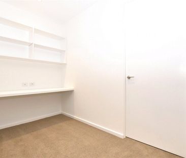 1007/60 Kavanagh Street - Photo 6