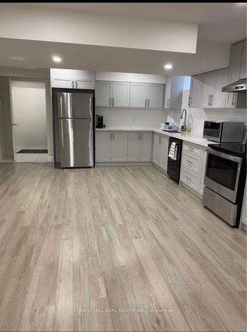 For Lease - 499 Beverley Glen Boulevard, Vaughan, Ontario - Photo 2