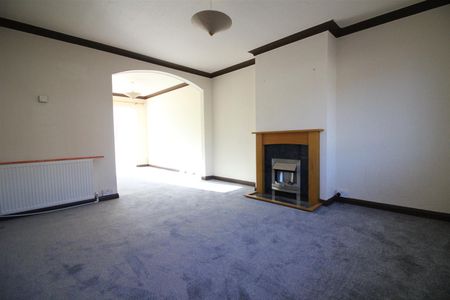 Lawrence Road, Hayes - Photo 2