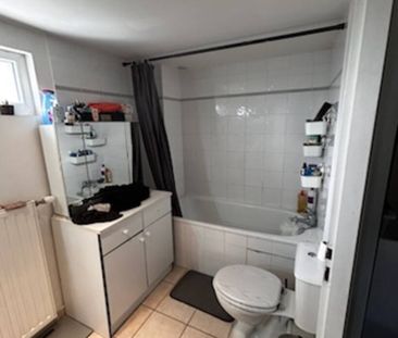 Maison 3 pièces – SATHONAY CAMP - Photo 2