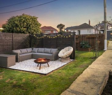 Stunning views and a super warm home - Photo 4