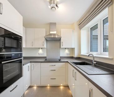 1 bedroom retirement property to rent - Photo 4