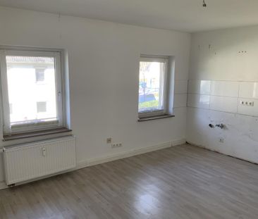 Renovierte 3-Zimmer-Wohnung in Gelsenkirchen Resser Mark - Photo 2
