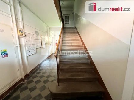 Pronájem slunné nemovitosti v lukrativní části města Ústí nad Labem - Klíše - Fotografie 3