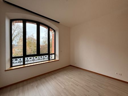 Location Appartement 3 pièces 73m² - Photo 3