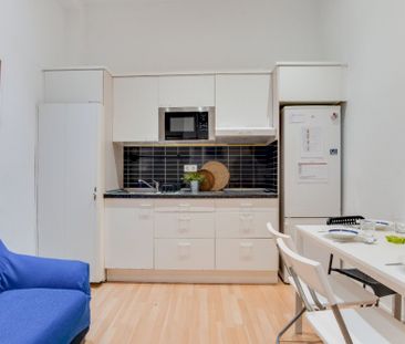 Beautiful room with balcony in Plaza Mayor - Photo 4