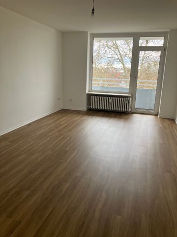 Schicke 1 Zimmerwohnung mit Balkon - Foto 5