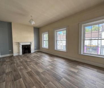 51 Dunbarton Street, Gilford, BT63 6HJ - Photo 2