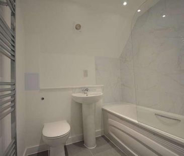 Manston Road, Ramsgate, CT12 - Photo 4