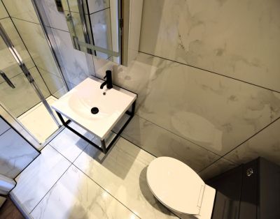 4 bedroom House in Thornville Street, Leeds - Photo 4
