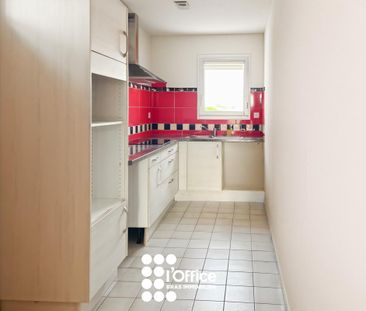 Location Appartement 2 pièces 61m² LES SABLES D OLONNE 85100 - Photo 6