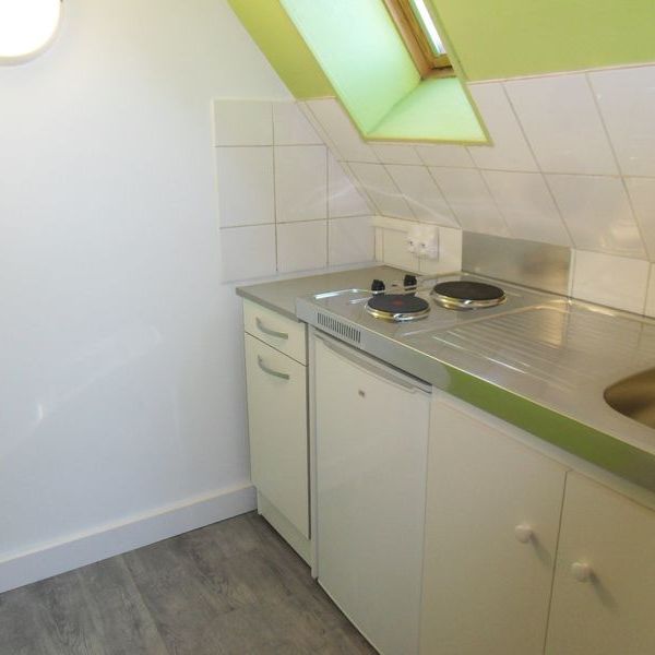 Location Appartement 1 pièce 21m² COMPIEGNE 60200 - Photo 1