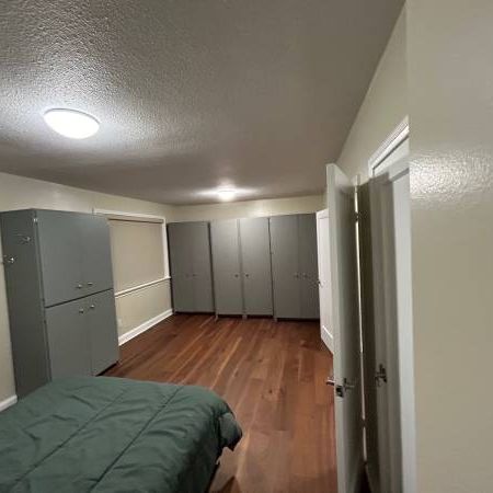 One bedroom apartment for single occupancy - Photo 1