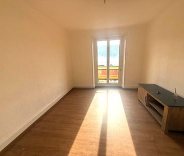 St-Imier, beautiful 4-room apartment with balcony on the 2nd floor - Photo 1