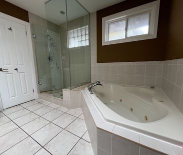 For Lease - 5 Southdale Drive, Markham, Ontario - Photo 6