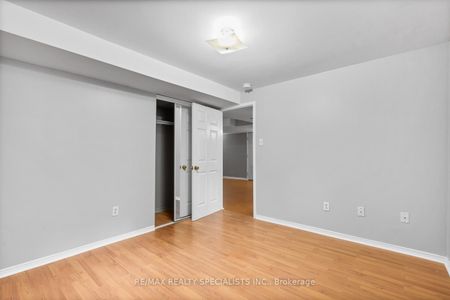 Detached Home For Lease | W8131800 - Photo 2