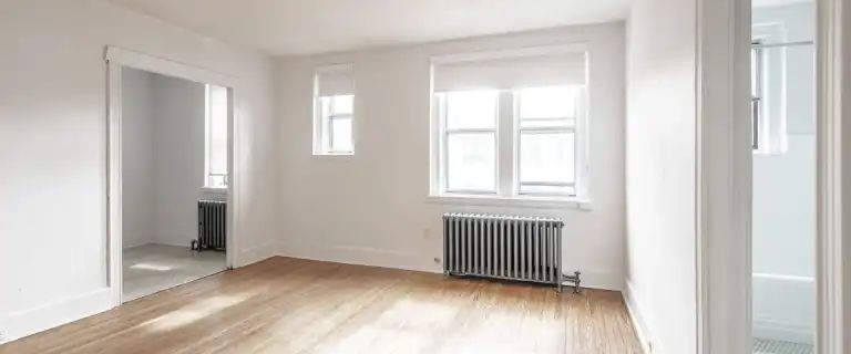122 Dowling Avenue | 122 Dowling Avenue, Toronto - Photo 1