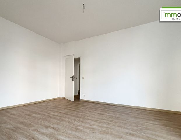 4-Zimmer-Wohnung mit kleinem Balkon, Abstellraum, Tageslichtbad mit Wanne und Gäste-WC mit Dusche. - Photo 1