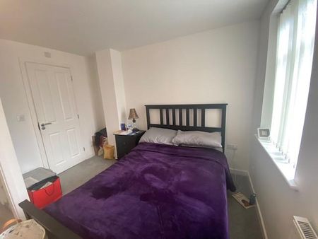4 bedroom house to rent - Photo 3