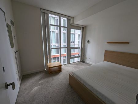 For Lease - 21 Nelson Street Unit# 917, Toronto, Ontario - Photo 3