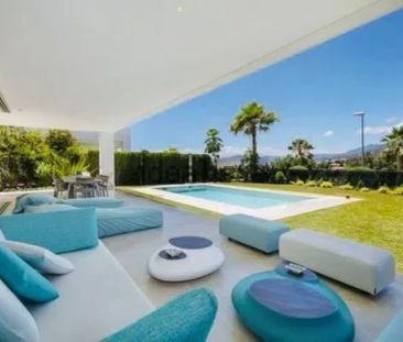 Alquiler de casa o chalet independiente en Calle Sequoia - Photo 6