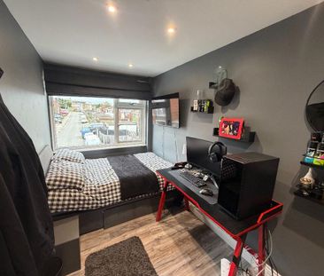 5 bedroom terraced house to rent - Photo 6