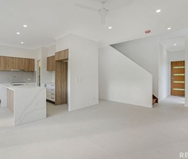 13/231 Government Road, Labrador QLD 4215 - House For Rent | Domain - Photo 2