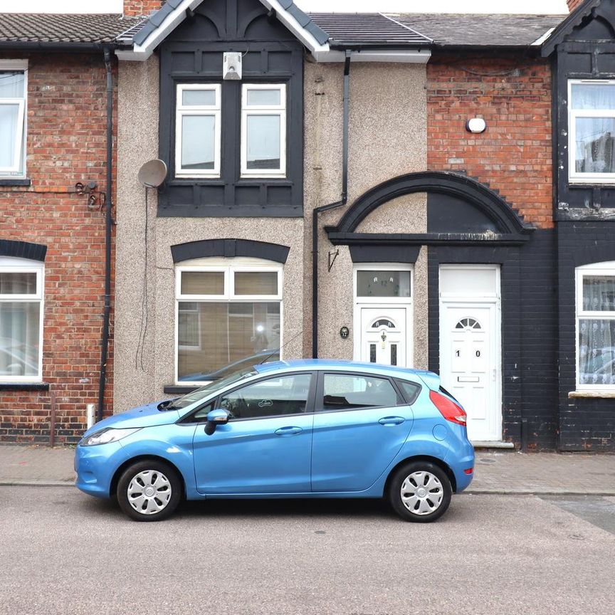 3 bedroom terraced house to rent - Photo 1
