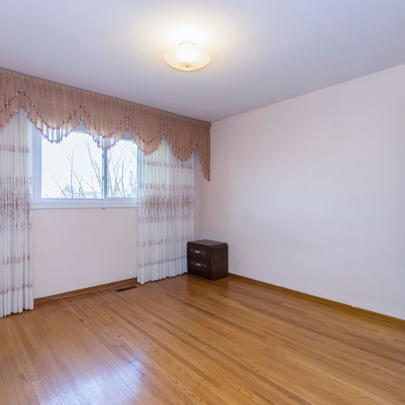 For Lease - 101 Shawnee Circle Unit# Upper, Toronto, Ontario - Photo 1