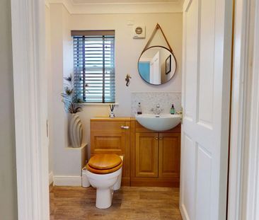 4 bedroom detached house to rent - Photo 5