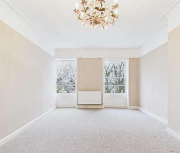 Montpellier, Cheltenham, GL50 - Photo 4