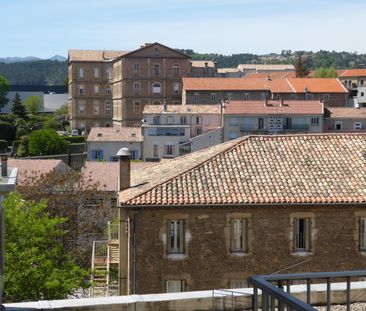 Location Appartement 3 pièces 73m² AUBENAS 07200 - Photo 6