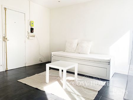 Appartement en location | Paris 10ème - Photo 2