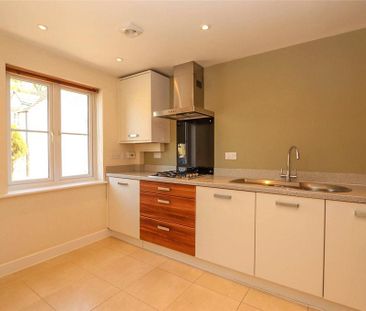 3 bedroom link detached house to rent - Photo 5