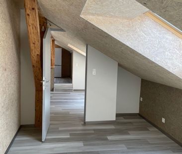 2.5-room apartment under the roof - Photo 3