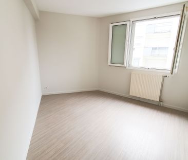 T3 de 71 m² – Lumineux avec balcon proche du tram de Joué - Photo 5