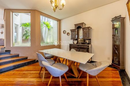 Casa com 4 quartos e 378m² para alugar em Chácara das Pedras, Porto Alegre. - Photo 5