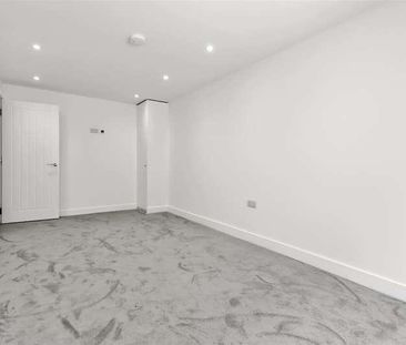 Tudor Court, Ferringham Lane, Ferring, Worthing, BN12 - Photo 5