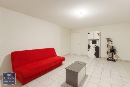 Location Appartement 2 pièces 46m² CHINON 37500 - Photo 2