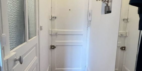 Appartement à louer - REIMS- HYPER CENTRE- RUE DE VESLE - Photo 3