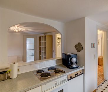 Gräfelfing/Lochham: peaceful attic apartment - Photo 2