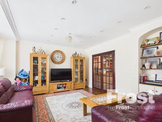 Princes Road, Feltham,TW13 - Photo 1