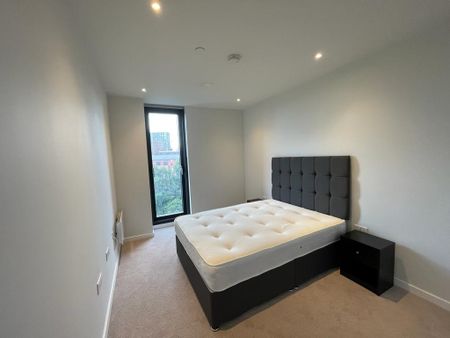 2 Bed Flat, Aspin Lane, M4 - Photo 2